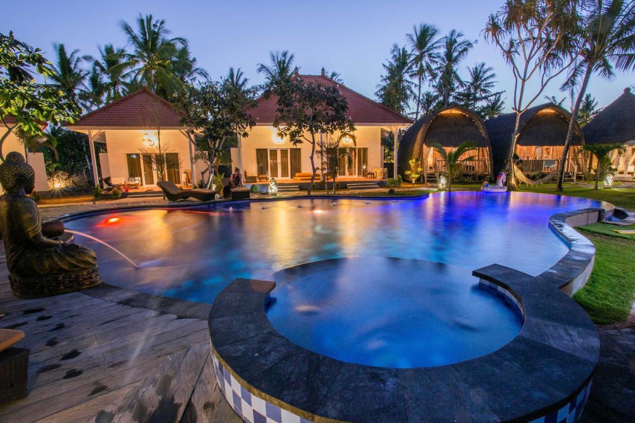 Sanghyang Bay Villas Nusa Lembongan  Exterior photo